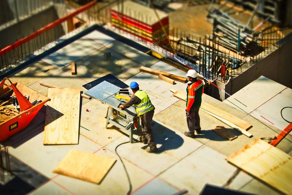 What Makes a Good Contractor — Compass Blog